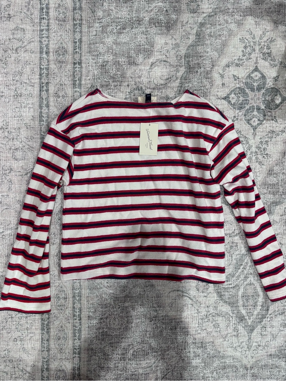 Universal Thread White Top with Multicolor Stripes size XS
